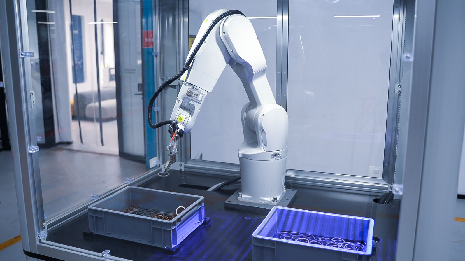 智能機器人應用-亂序堆疊小圓環高速抓取