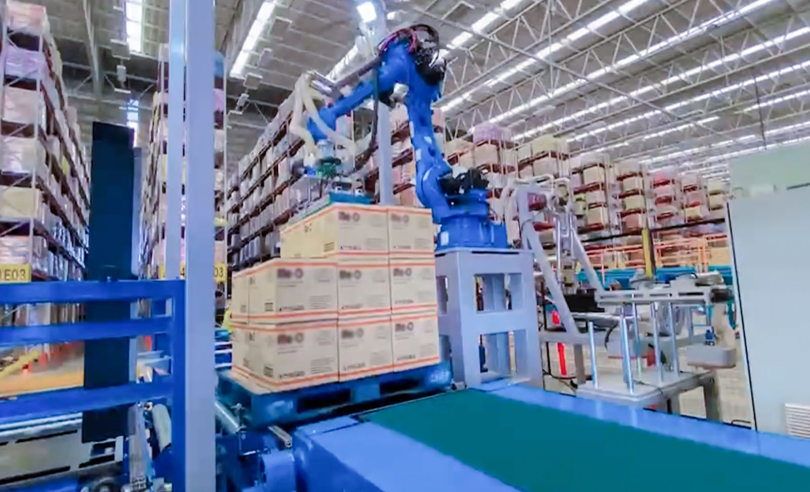 AI視覺引導單SKU紙箱多拆 | 國際某大型家電企業