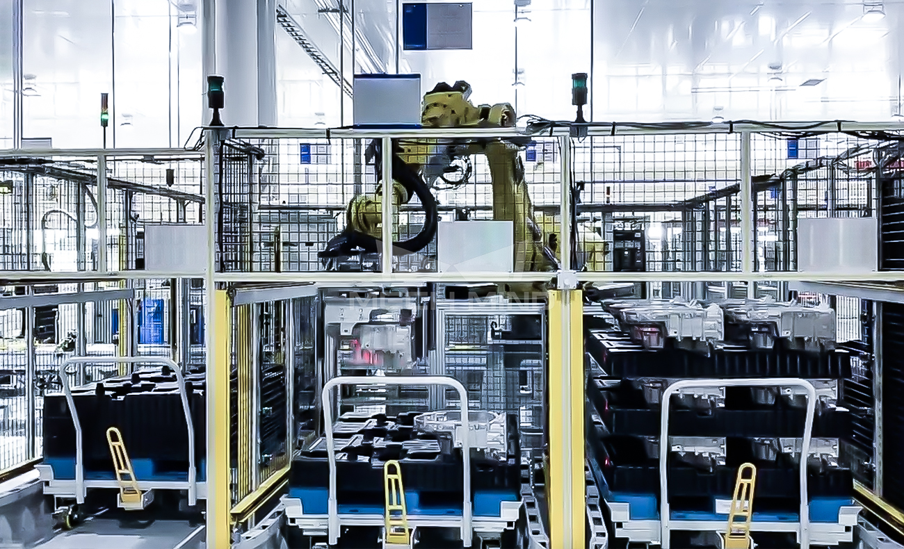 AI視覺(jué)引導(dǎo)變速箱殼體上料 | 某大型汽車零部件廠